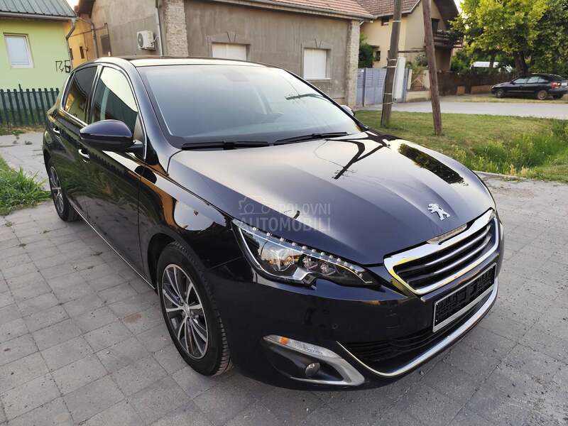 Peugeot 308 1.6HDI Allure /PANO/