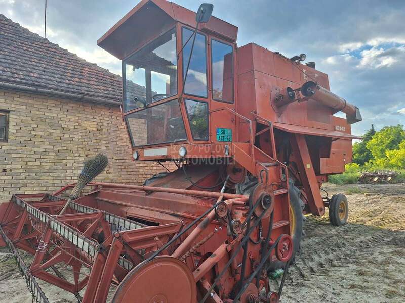 Zmaj 142