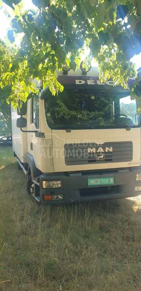 MAN TGL 12 210