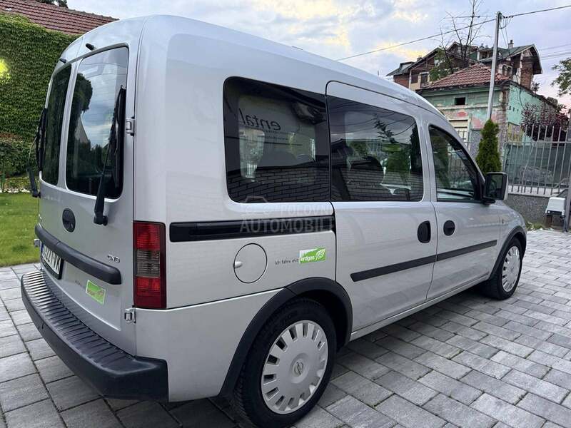 Opel Combo 1.6  CNG