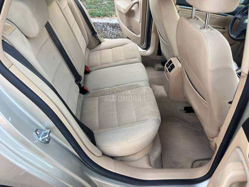 Volkswagen Golf 5 2.0 TDI GOLD