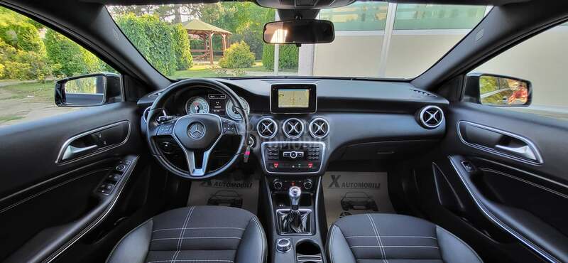 Mercedes Benz A 180 AMG LINE / NA.VI