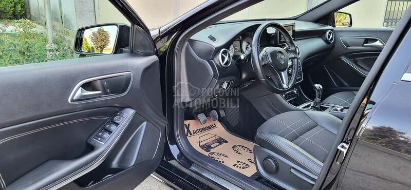 Mercedes Benz A 180 AMG LINE / NA.VI