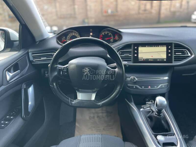 Peugeot 308 ALURE LED PERLA