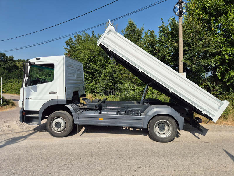 Mercedes Benz atego 1223