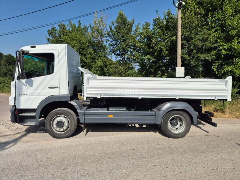 Mercedes Benz atego 1223