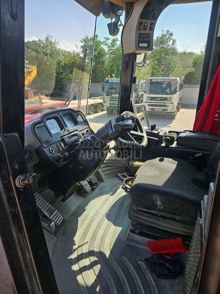 CAT 966G