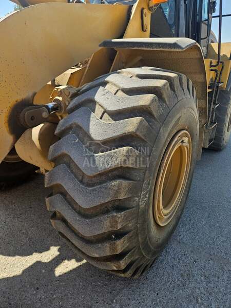 CAT 966G
