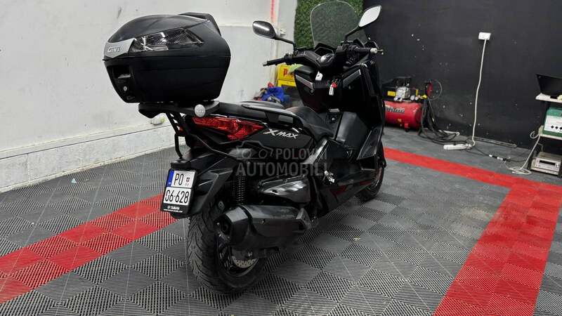 Yamaha X max 400