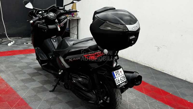 Yamaha X max 400