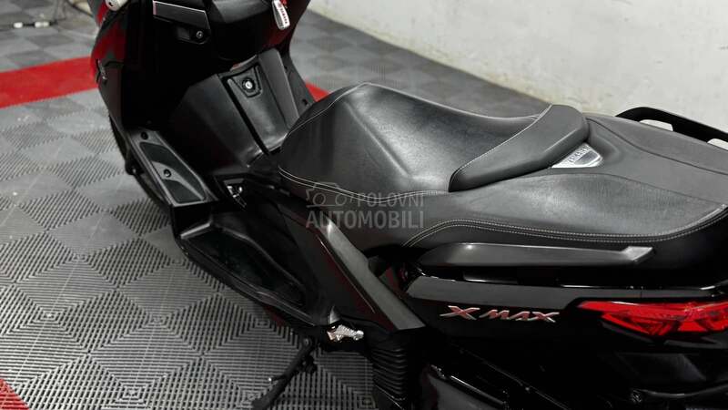 Yamaha X max 400