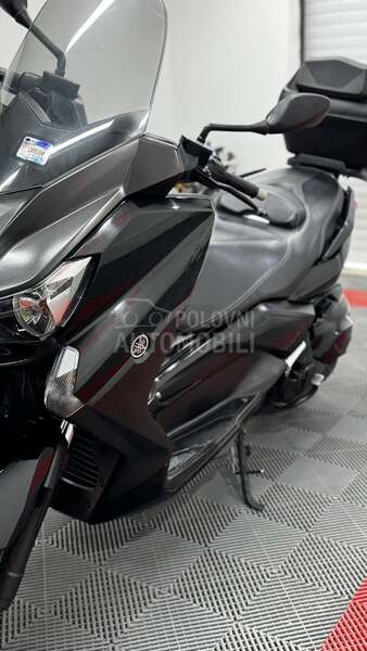 Yamaha X max 400