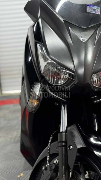 Yamaha X max 400