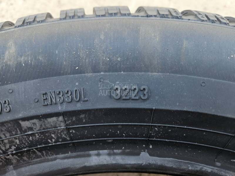 Pirelli 225/55 R17 Zimska