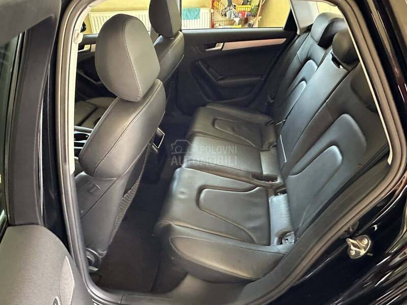 Audi A4 2.0 TDI S LINE