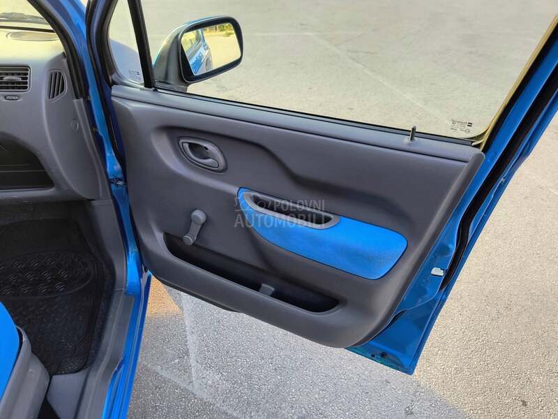 Opel Agila 