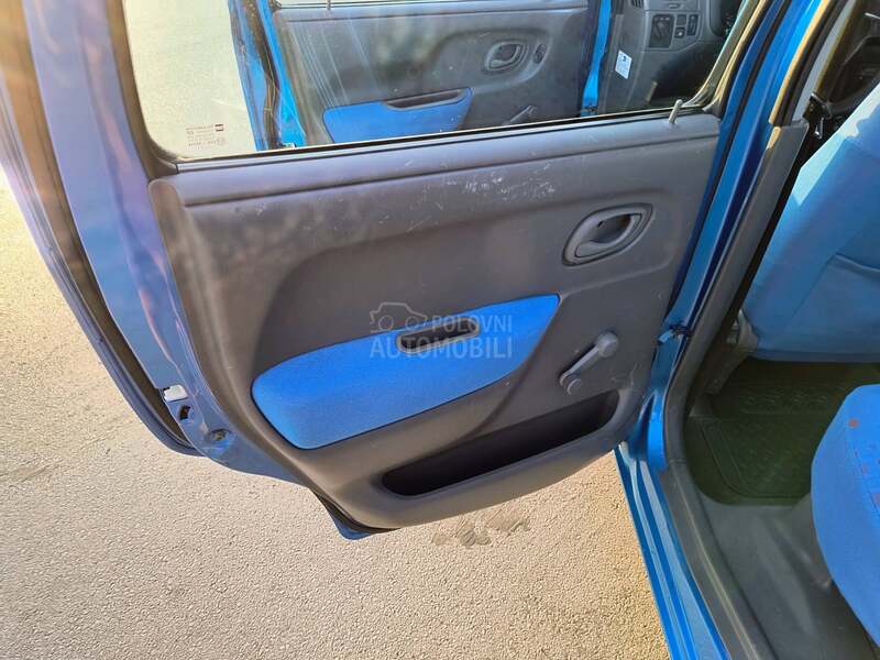 Opel Agila 