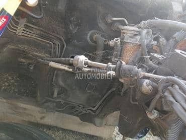 Koplet auto za Toyota Avensis