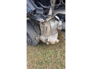 posuda brisaca za Citroen DS5 od 2012. do 2016. god.