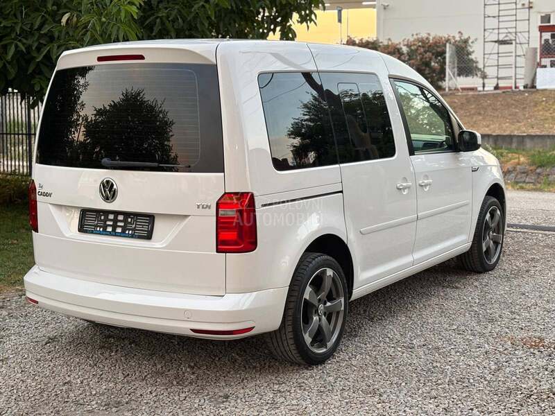 Volkswagen Caddy 2.0 tdi 7 sedista