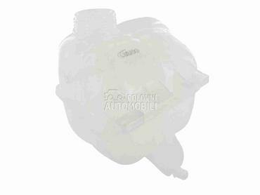 Posuda vode za BMW i8