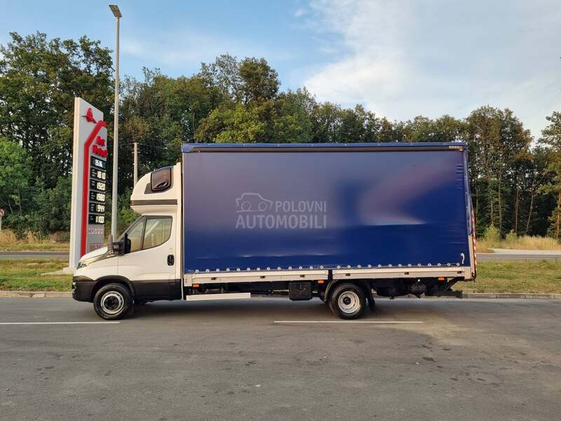 Iveco 70C17 KA0 N0V 3X R0L0