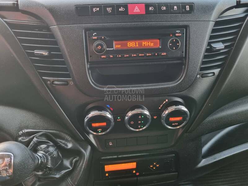 Iveco 70C17 KA0 N0V 3X R0L0