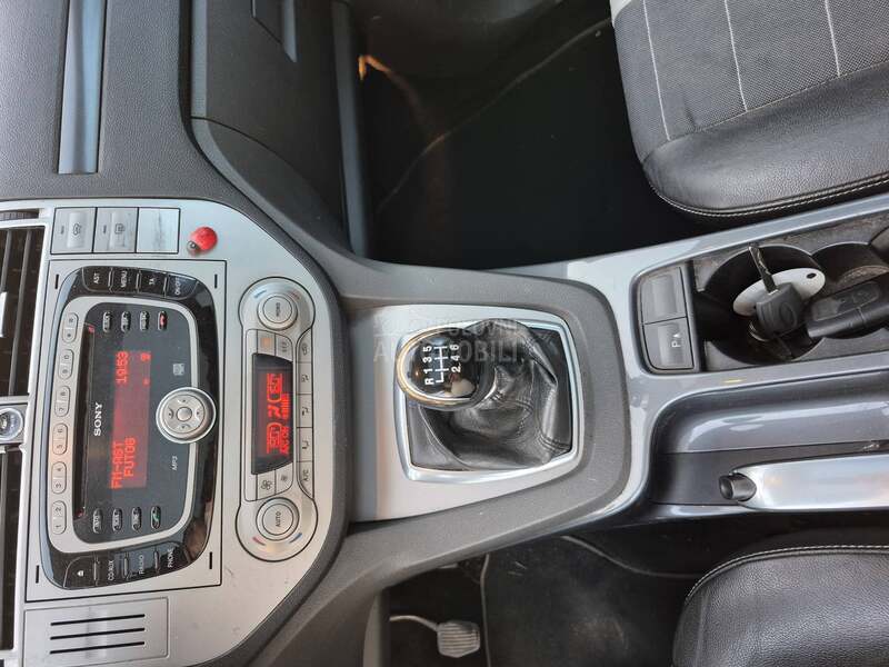 Ford Kuga 2.0 TDCI 4X4