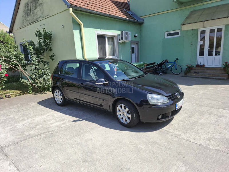 Volkswagen Golf 5 1.6fsi