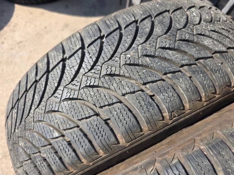 Nexen 205/60 R16 Sve sezone