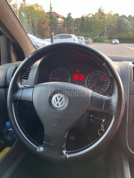 Volkswagen Golf 5 1.9 TDI