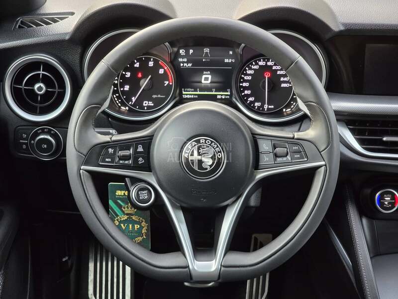 Alfa Romeo Stelvio 2.0i Turbo Q4 AT8 CH