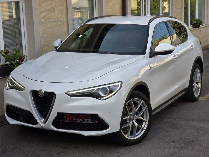 Alfa Romeo Stelvio 2.0i Turbo Q4 AT8 CH