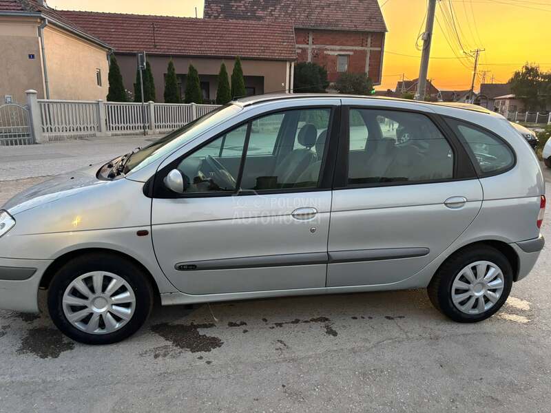 Renault Scenic 1.6