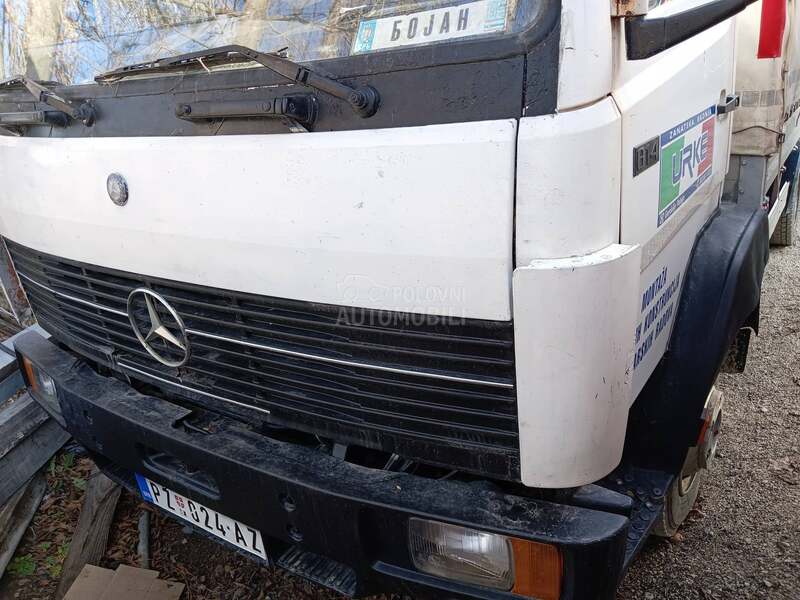 Mercedes Benz 814
