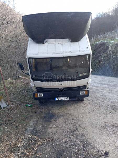 Mercedes Benz 814