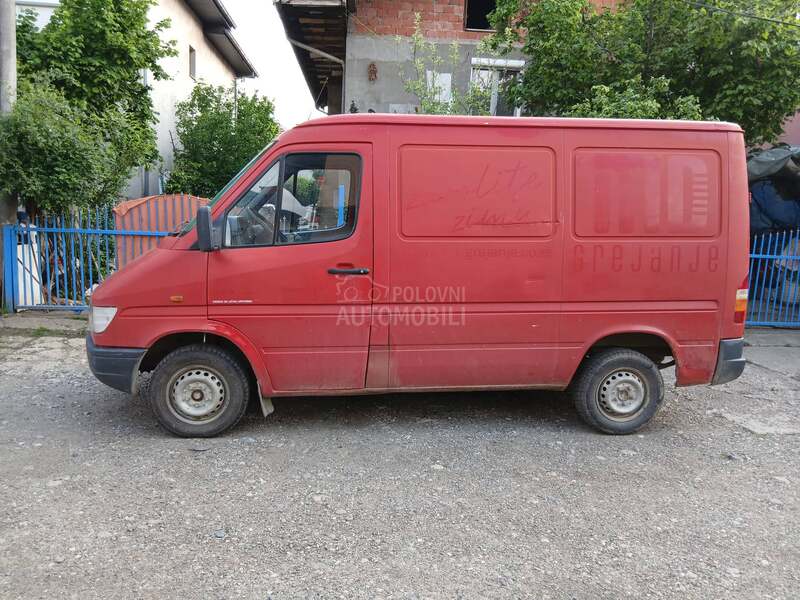 Mercedes Benz Sprinter SPRINTER 208D