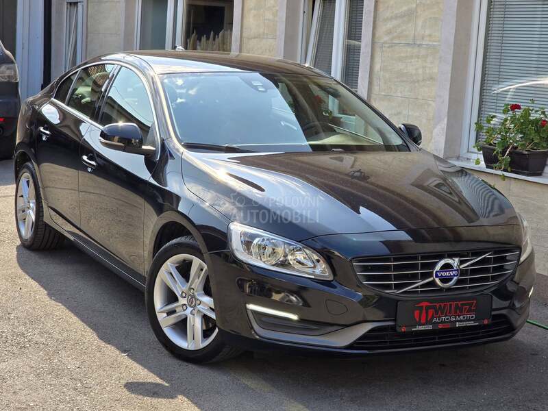 Volvo S60 T3 Momentum iz CH