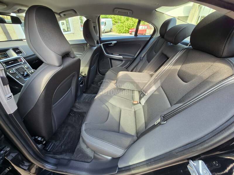 Volvo S60 T3 Momentum iz CH