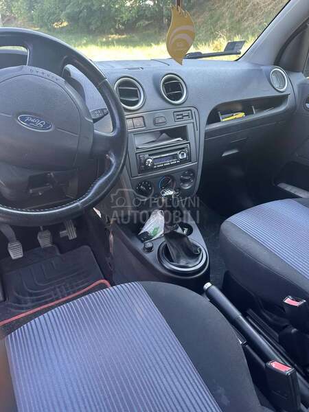 Ford Fusion 
