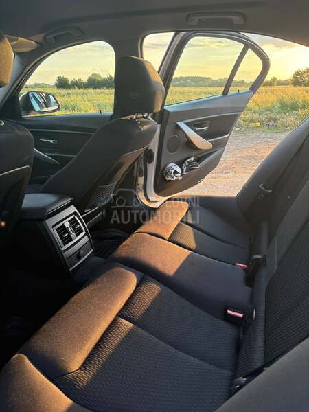 BMW 318 F30 xDrive