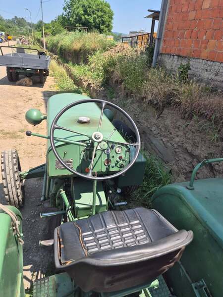Buhrer Traktor