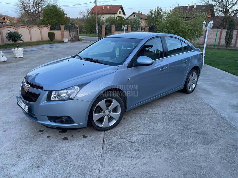 Chevrolet Cruze 