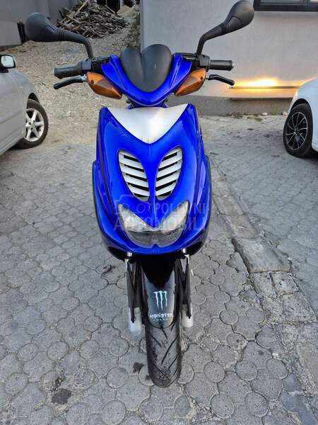 Yamaha Aeeox