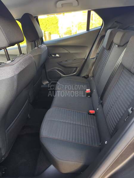 Peugeot 2008 1.5 Activ