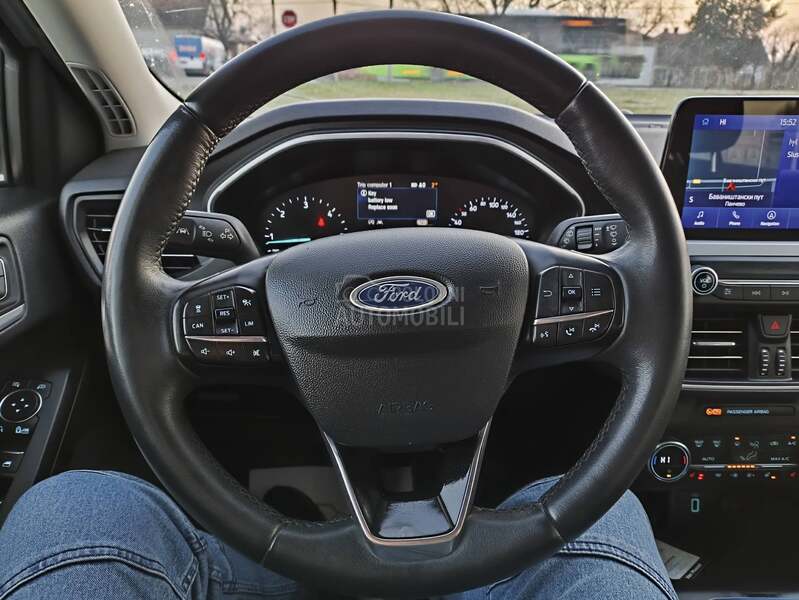 Ford Focus 1.5 TDCI TITANIUM