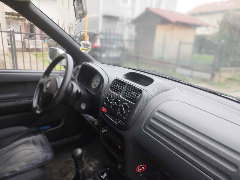 Suzuki Ignis sport