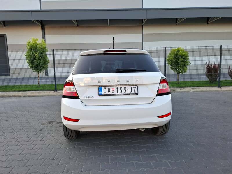 Škoda Fabia 1.0