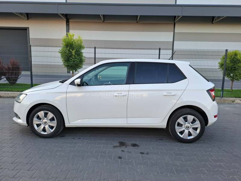 Škoda Fabia 1.0