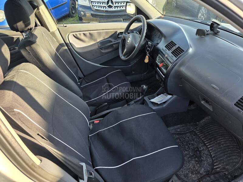 Seat Ibiza 1.0 mpi 5v